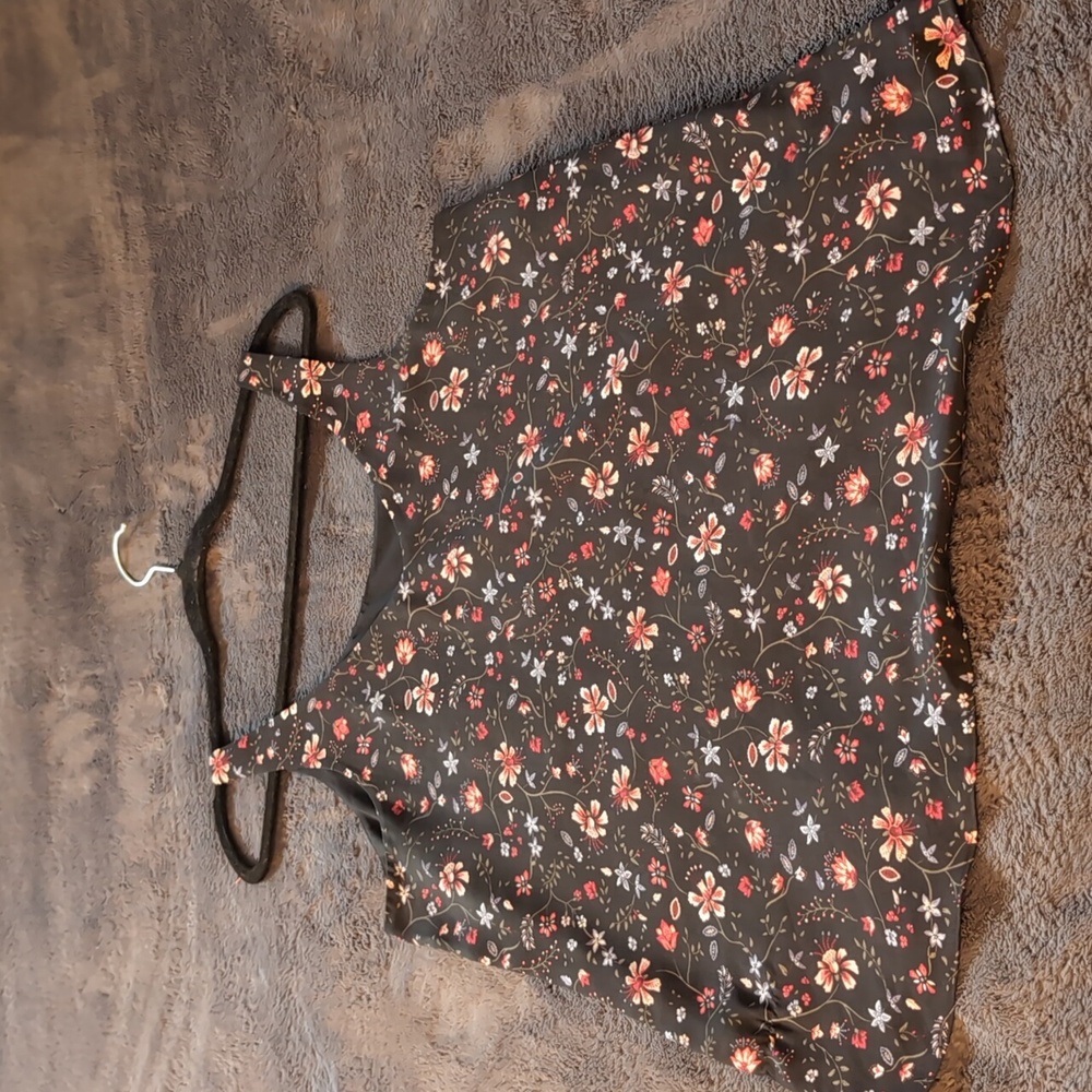 Black multicolored Floral Sleeveless Camisole - Picture 5 of 7